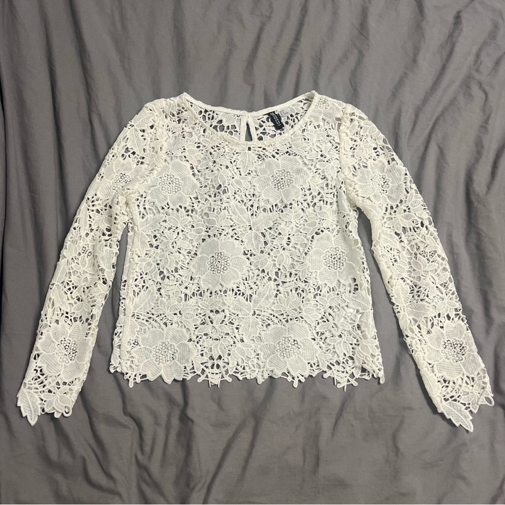 Women’s H&M Ivory Floral Lace Long Sleeve Top Blouse